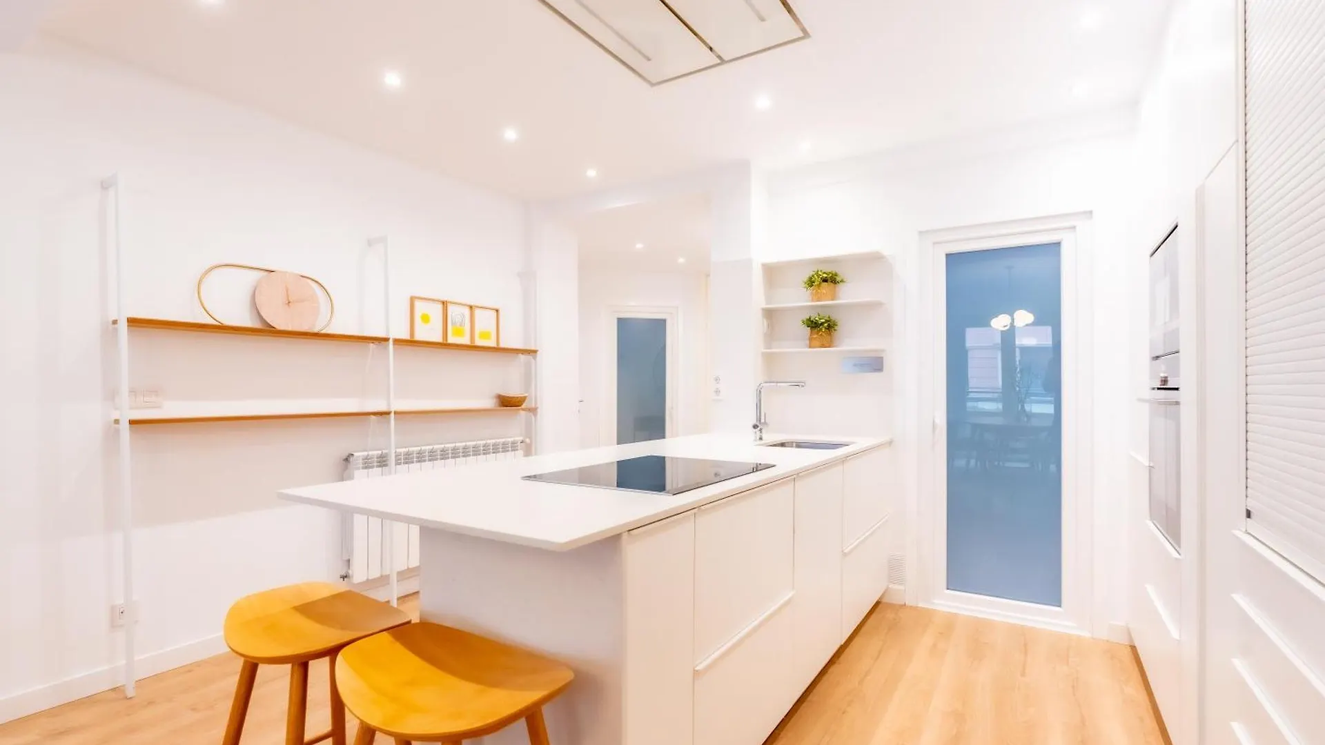 Apartment Zurriola Beach Luxury 2 - Sshousing San Sebastian Spain