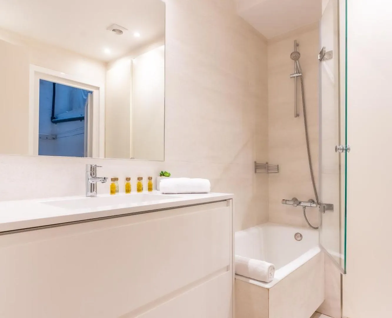 Zurriola Beach Luxury 2 - Sshousing Сан-Себастьян Испания